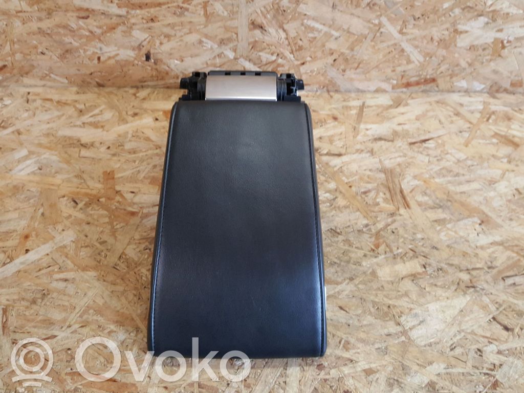 Volvo S80 Bracciolo 