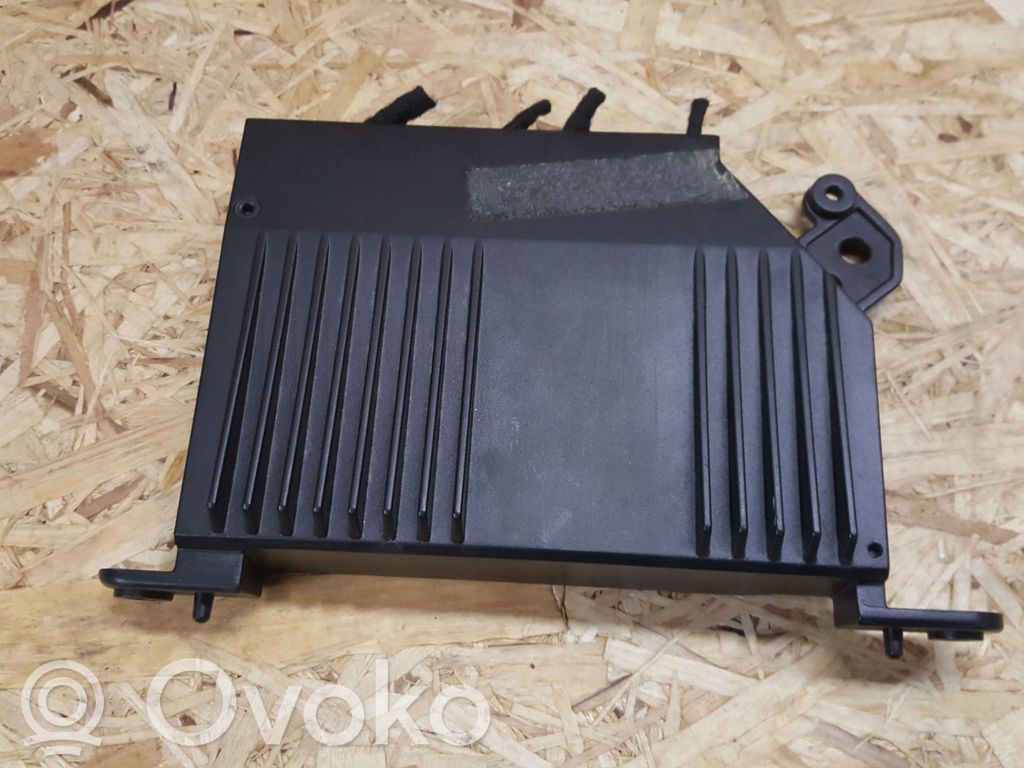 Volvo XC90 Wzmacniacz audio 