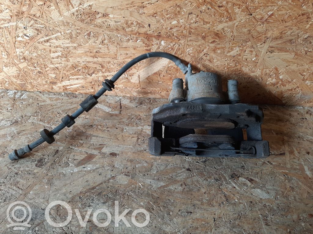 Volvo V40 Etujarrusatula 