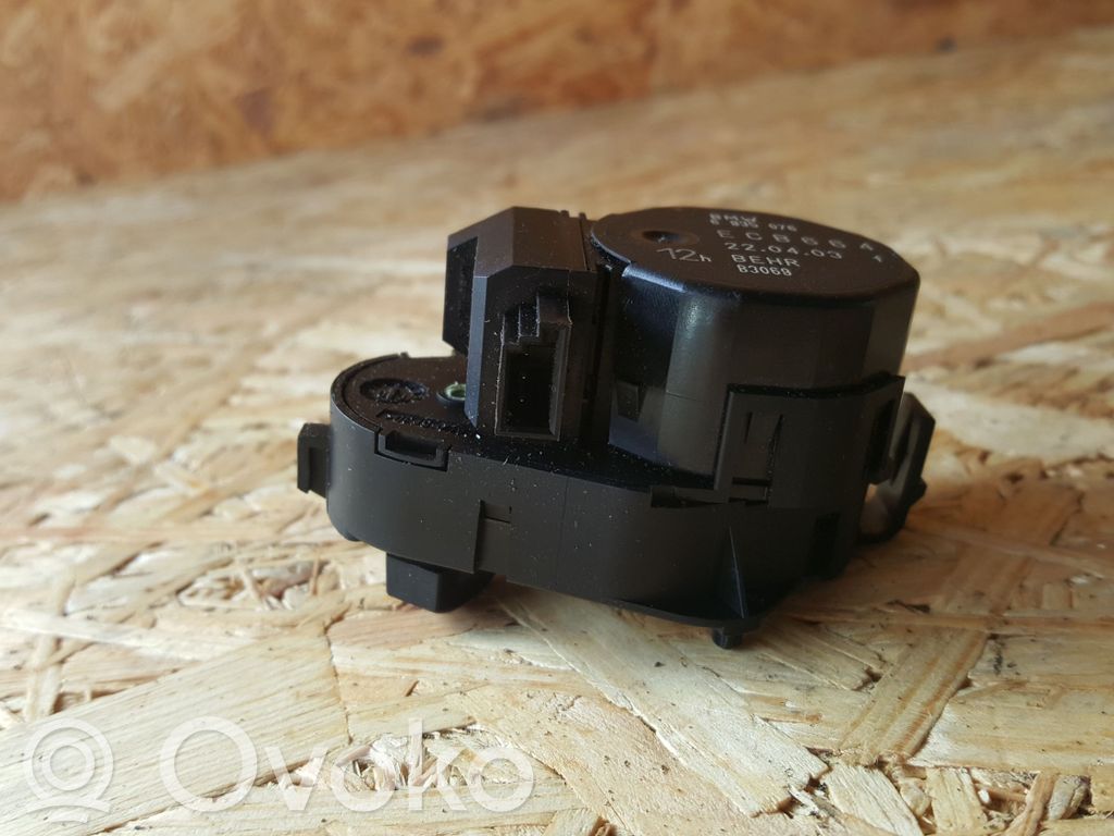 BMW 7 E65 E66 Motor/actuator clapetă aer 