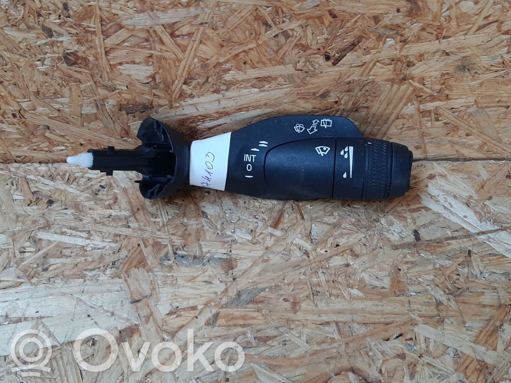 Volvo S90, V90 Wiper control stalk 