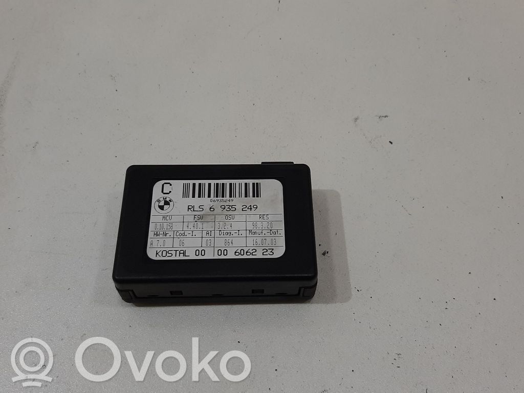 BMW 5 E60 E61 Pystyantennivahvistin 