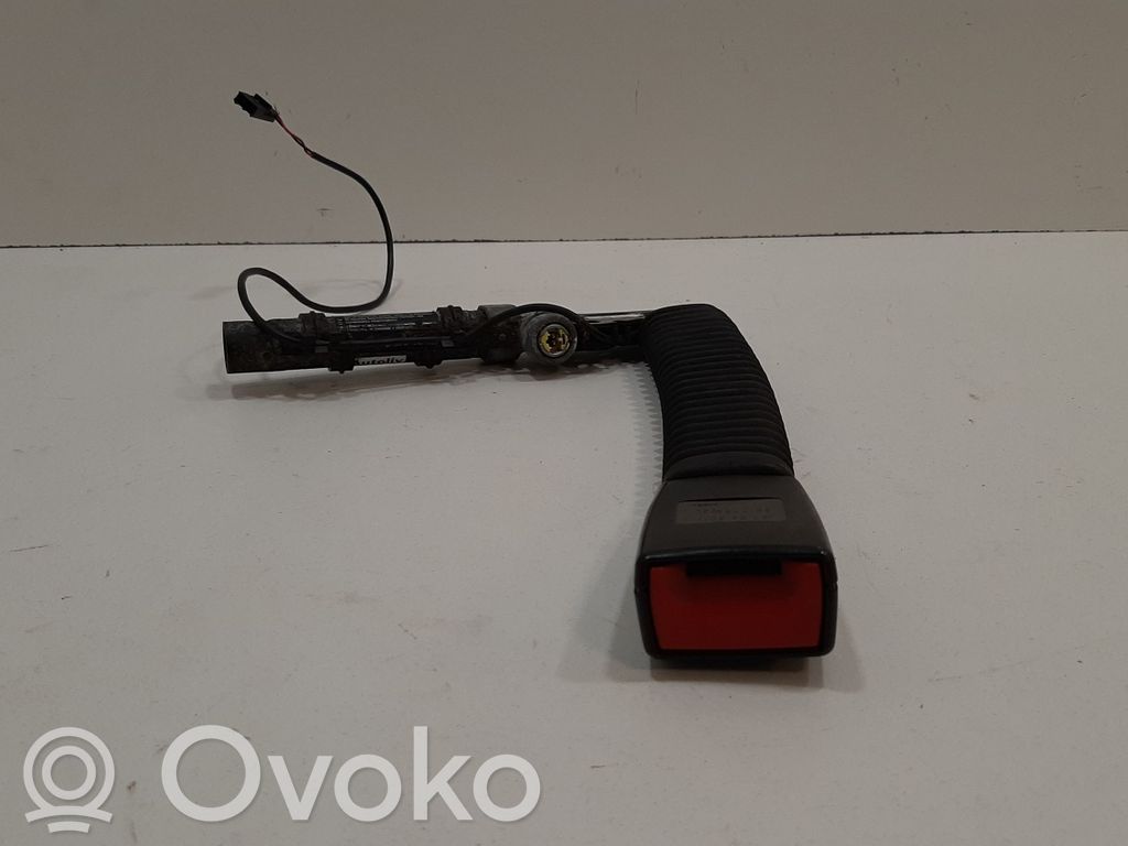 BMW 5 E60 E61 Sagtis diržo priekinė 