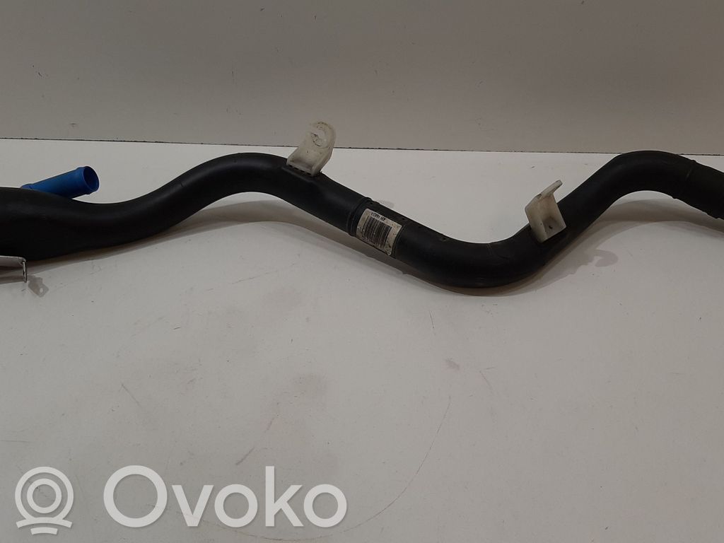 BMW 3 E90 E91 Einfüllstutzen Kraftstofftank 