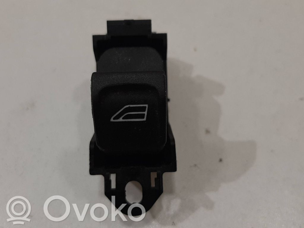Volvo XC60 Electric window control switch 