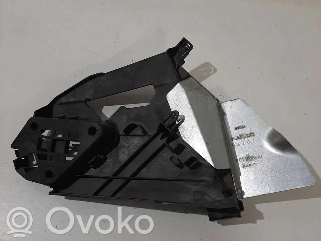 Volvo XC60 Laikiklis/ kronšteinas išorinės atidarymo rankenos galinių durų 