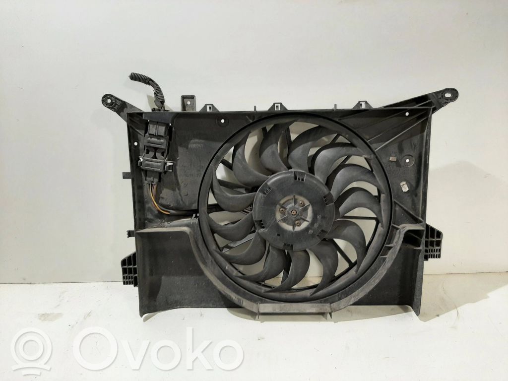 Volvo V70 Elektryczny wentylator chłodnicy 