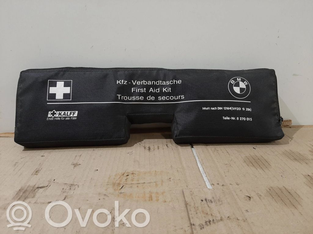 BMW 5 F10 F11 Aptieciņa 