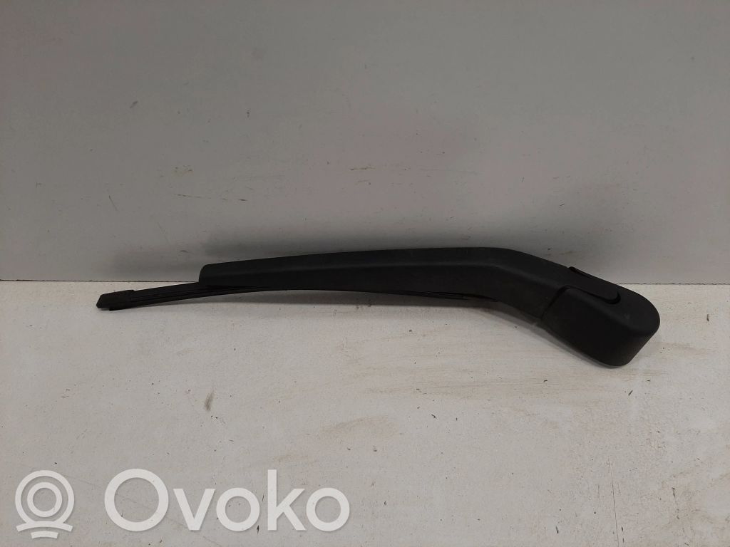 Volvo V40 Wycieraczka szyby tylnej 