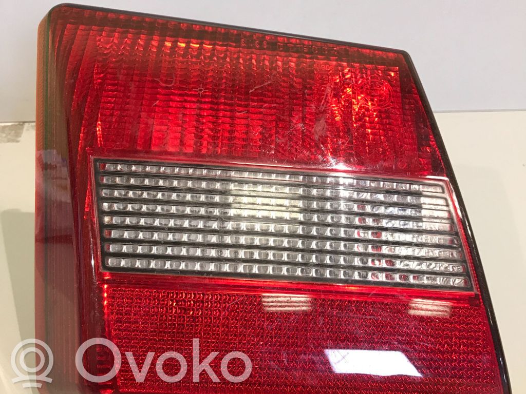 Lampa tylna   36610748