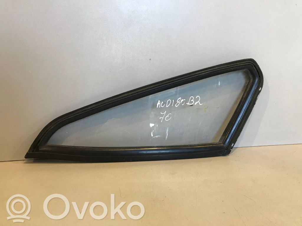 Audi Coupe Ventanilla de ventilación de la puerta trasera 