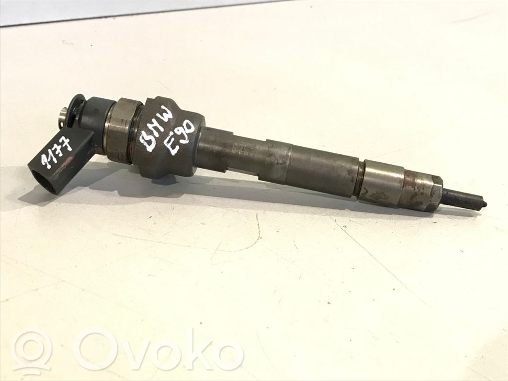Inyector de combustible   0445110289,779844604