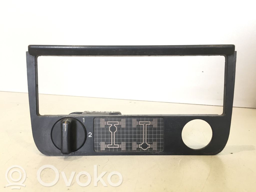 Audi 100 200 5000 C3 Przełącznik blokady mostu 