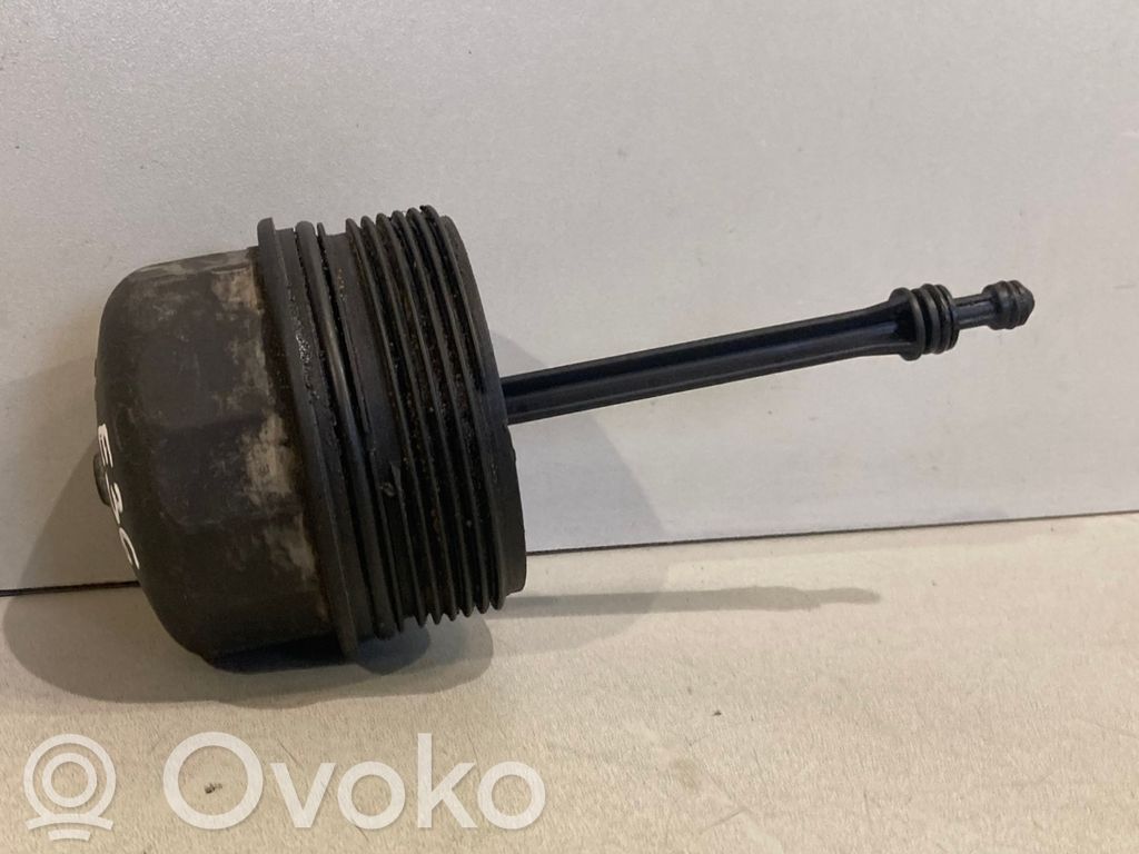 BMW 3 E36 Nakrętka filtra oleju 