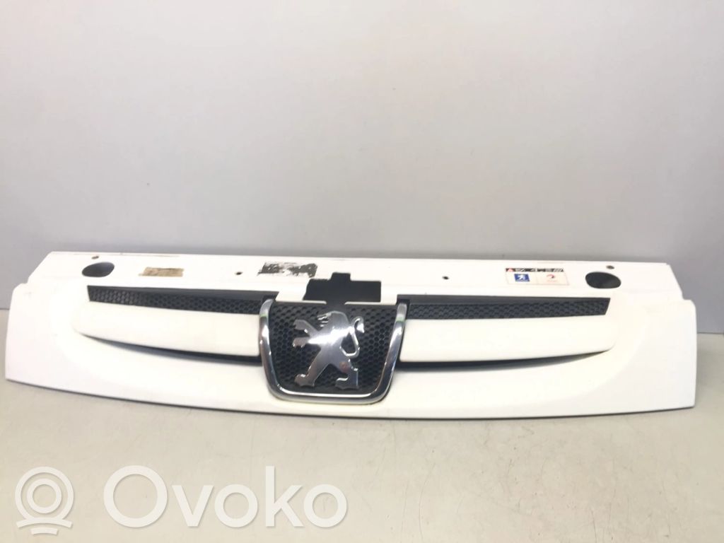 Peugeot Partner Atrapa chłodnicy / Grill 