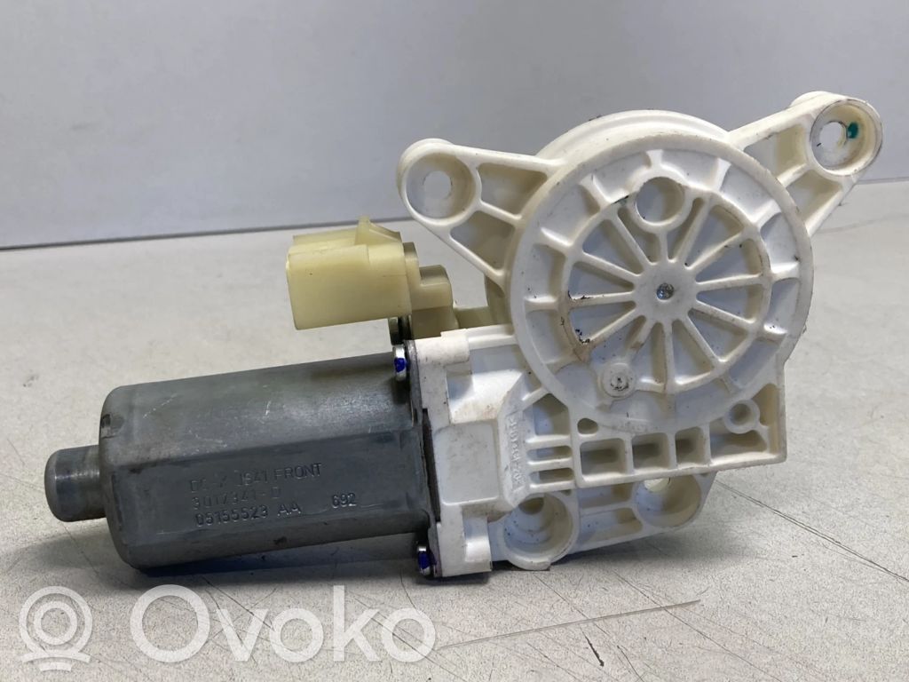 Chrysler Sebring (JS) Motorino alzacristalli della portiera anteriore 