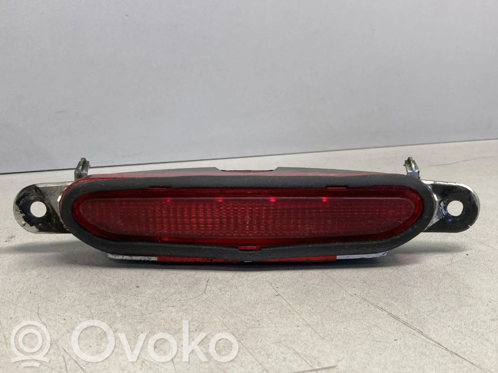 Chrysler Sebring (JS) Kolmas/lisäjarruvalo 