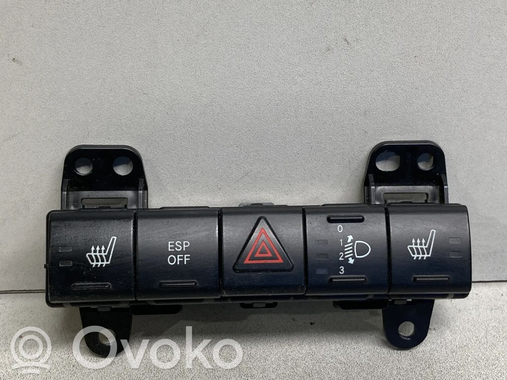 Dodge Caliber Hazard light switch 