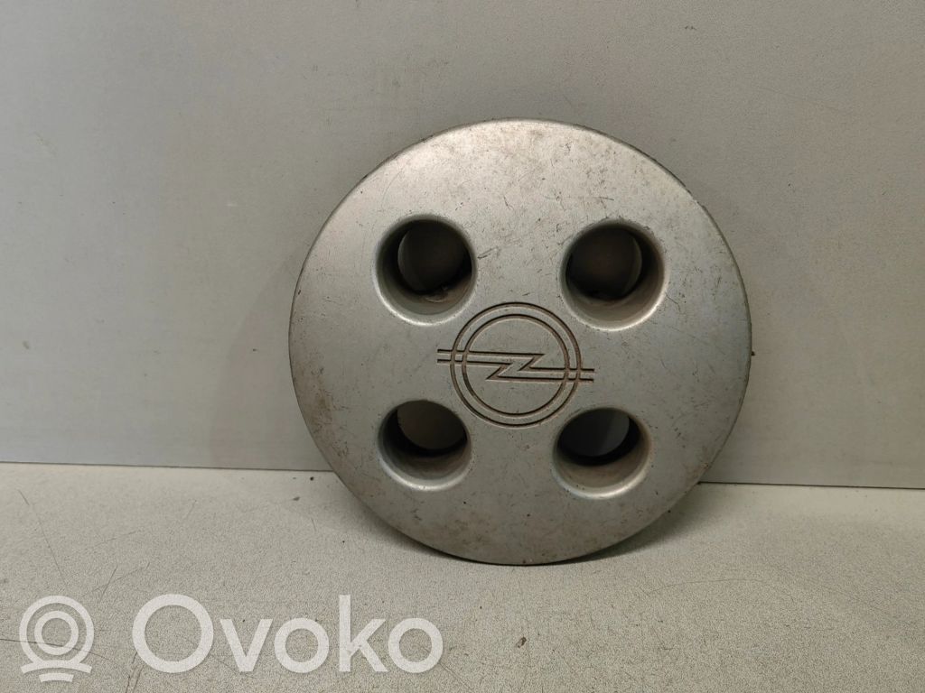 Opel Rekord E2 Tapacubos original de rueda 