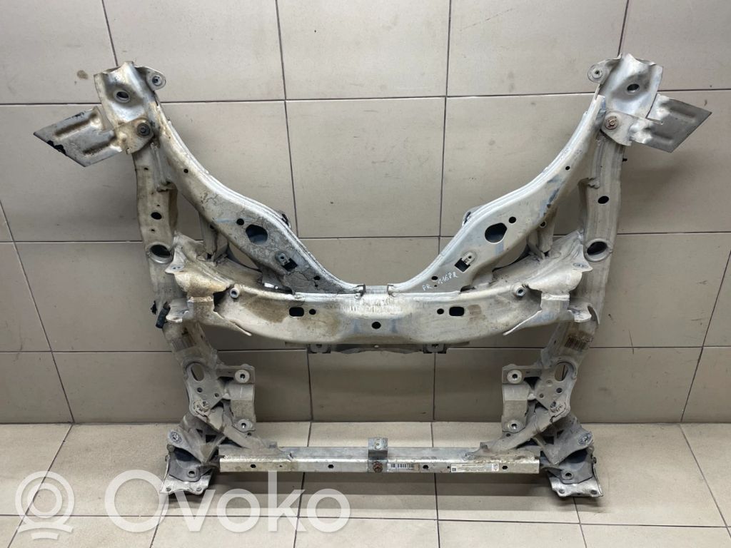BMW 5 F10 F11 Rama pomocnicza przednia 