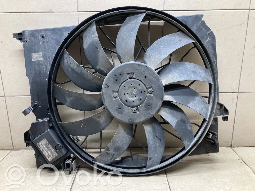 Mercedes-Benz E W211 Ventilator electric răcire radiator 