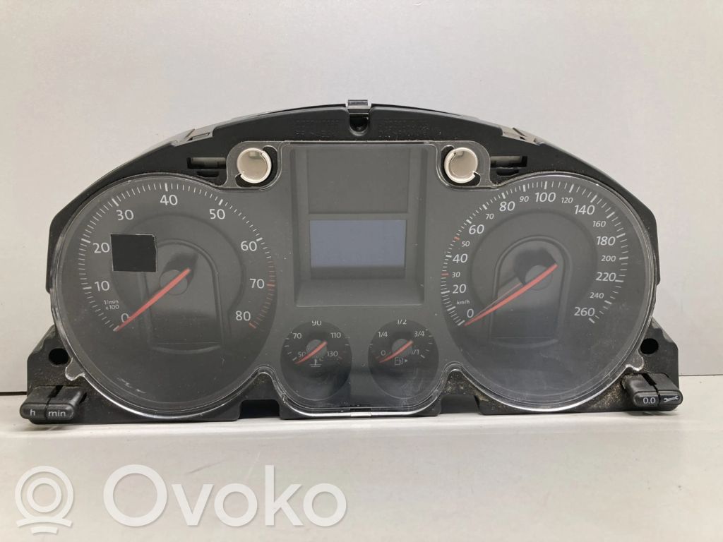 Volkswagen PASSAT B6 Tachimetro (quadro strumenti) 