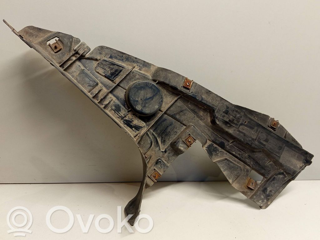 BMW 3 E92 E93 Priekšējā spārna stiprinājums 