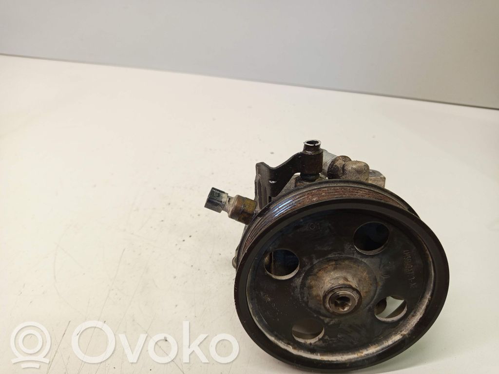 Ford C-MAX I Power steering pump 