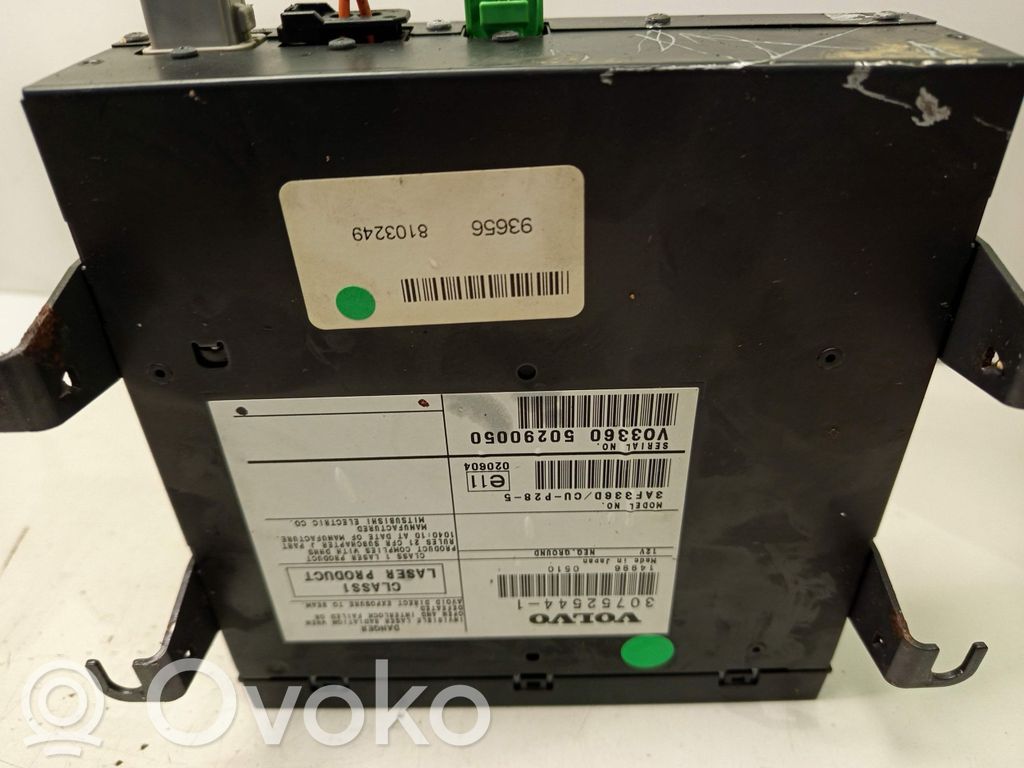 Volvo XC90 Radio/CD/DVD/GPS head unit 