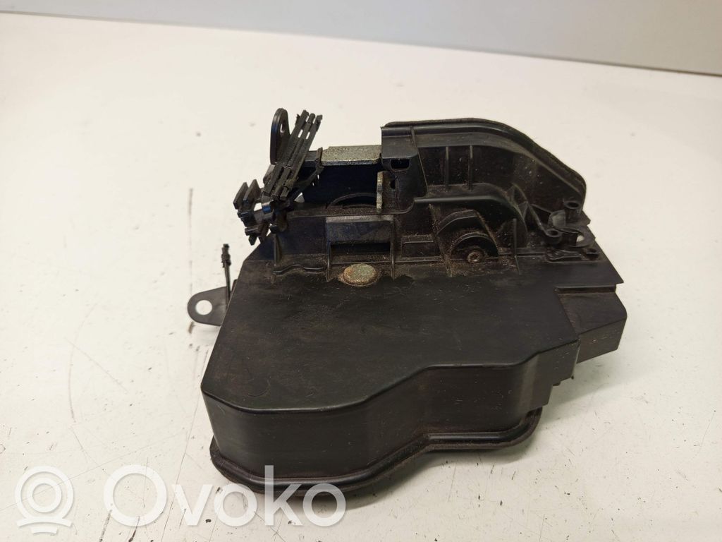 Front door lock   7202144