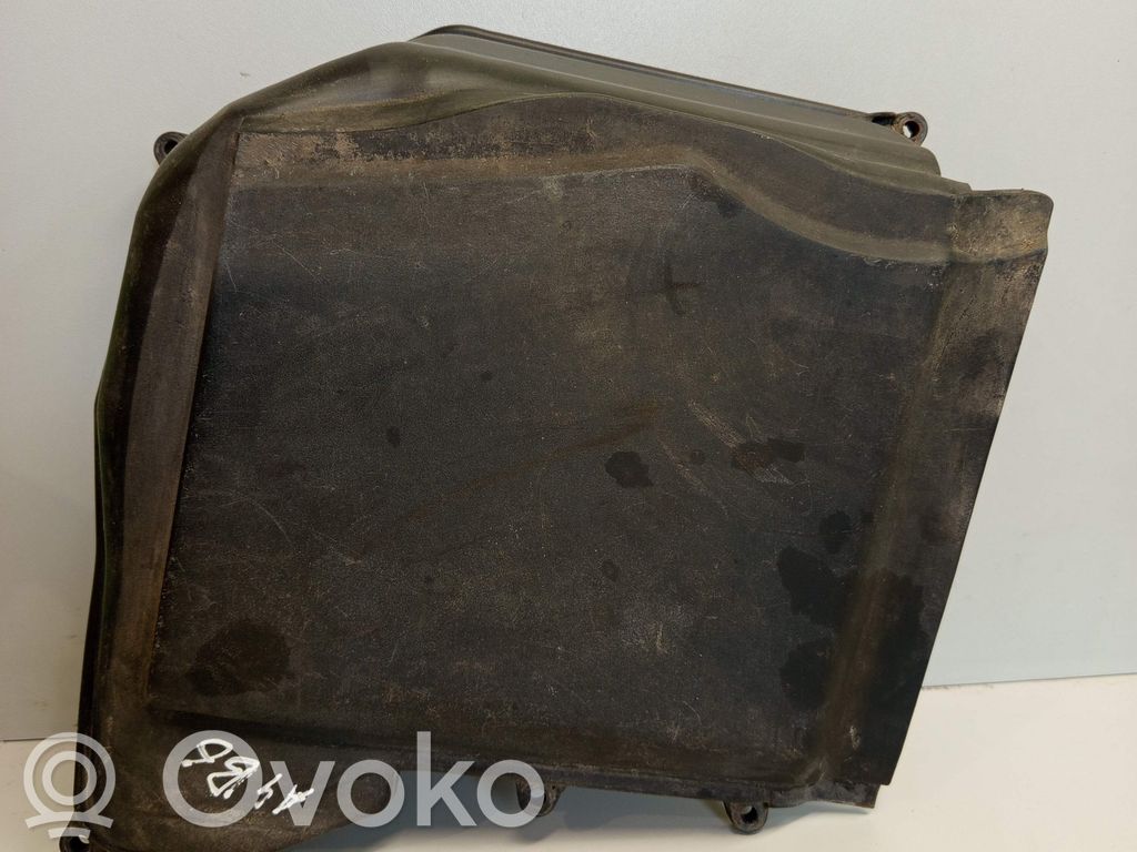 Audi A4 S4 B6 8E 8H Fuse box cover 
