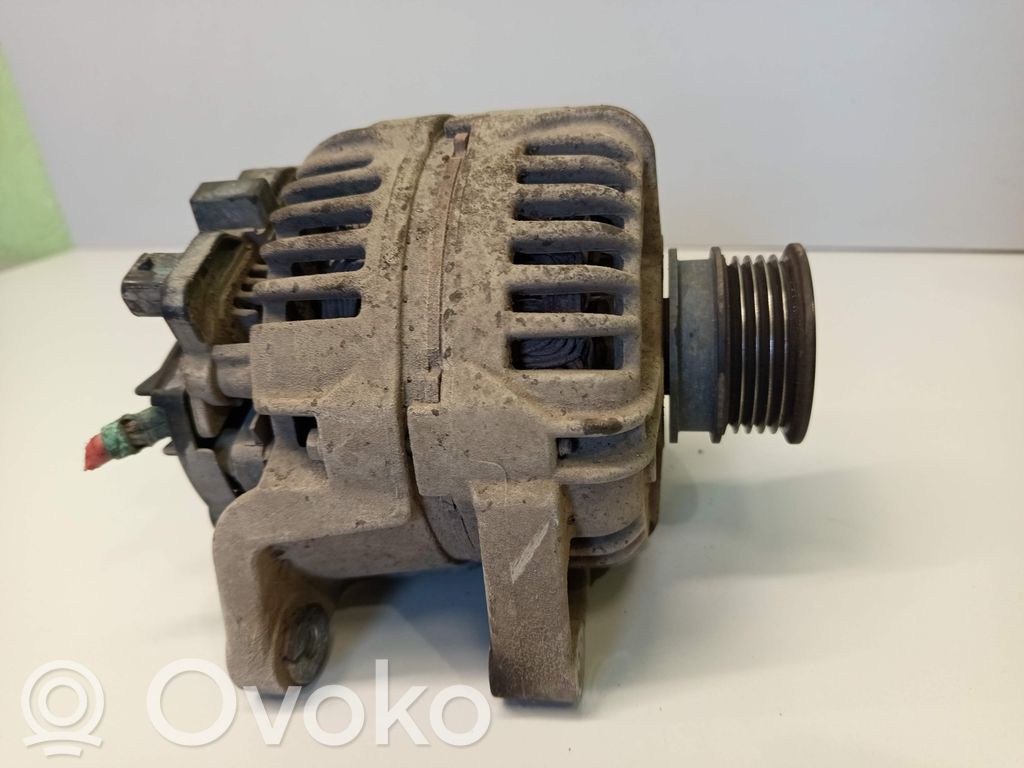 Opel Meriva A Генератор 