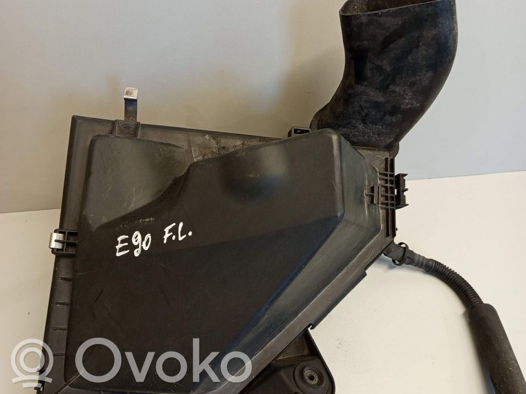 BMW 3 E90 E91 Air filter box 
