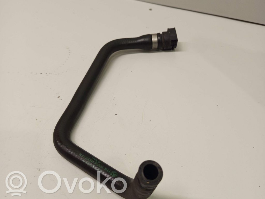 BMW 5 F10 F11 Engine coolant pipe/hose 
