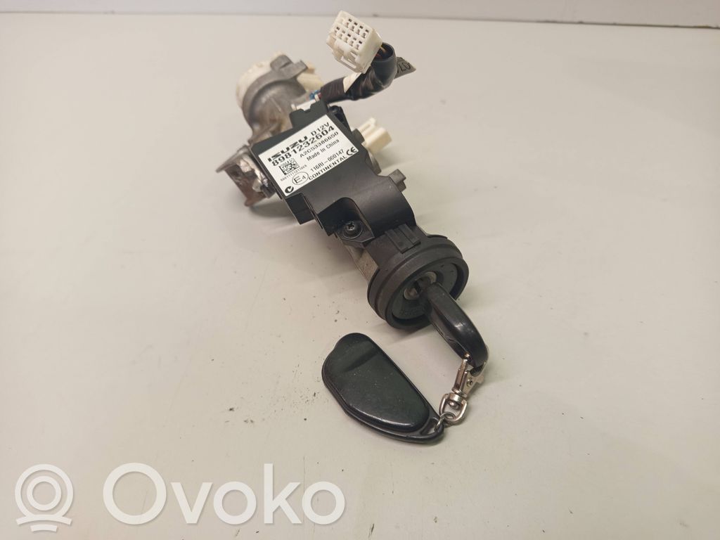 Isuzu D-Max Užvedimo spynelė 