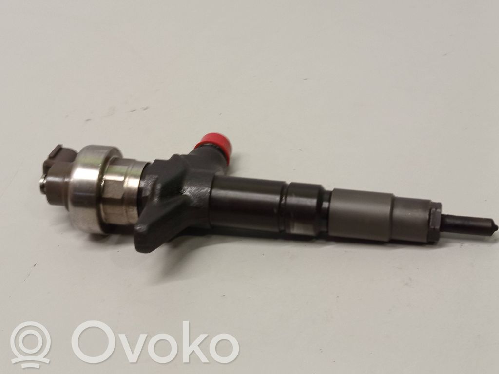 Isuzu D-Max Inyector de combustible 