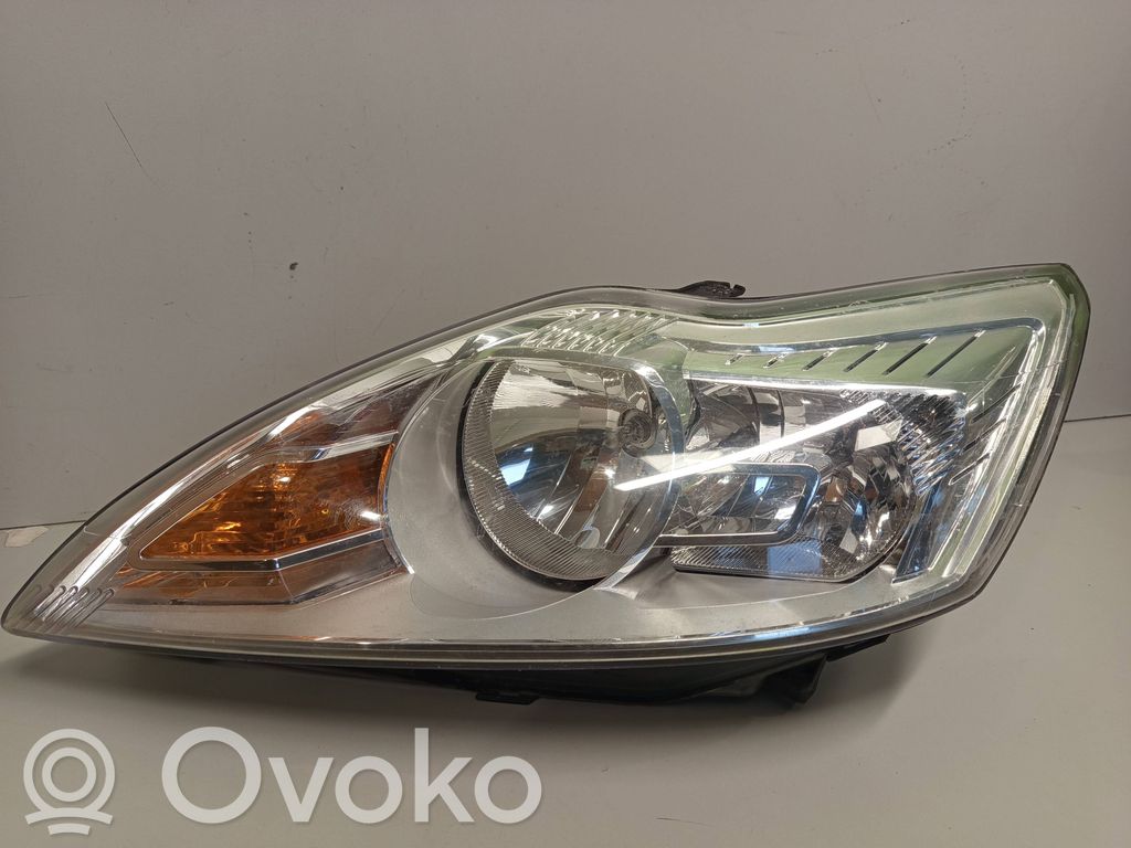 Ford Focus Headlight/headlamp 