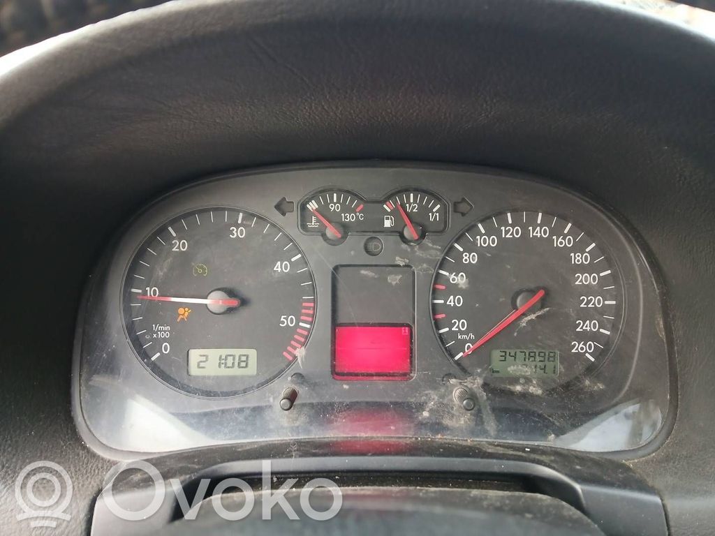 Licznik / Prędkościomierz   1J0920826C,3493000089,0263637063