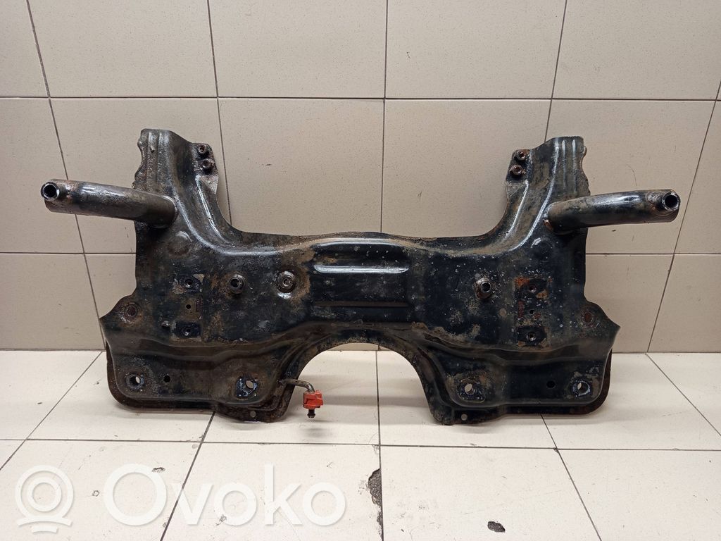 Fiat Doblo Priekinis traversas 