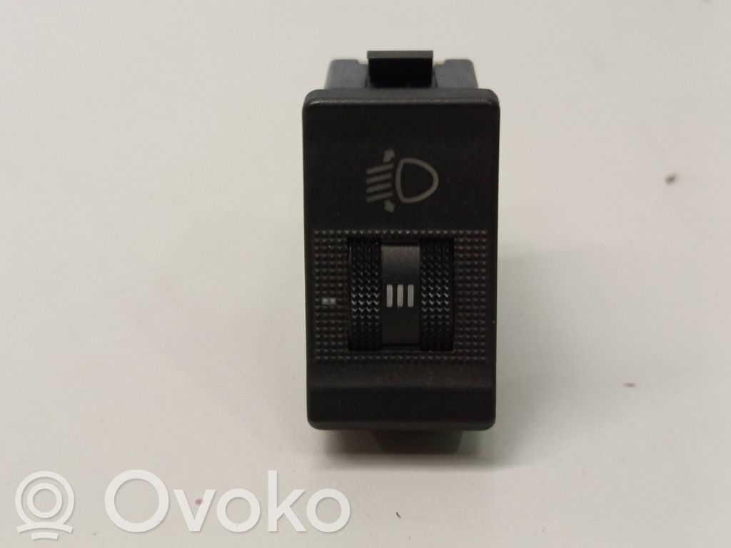 Headlight level height control switch   8A0941301