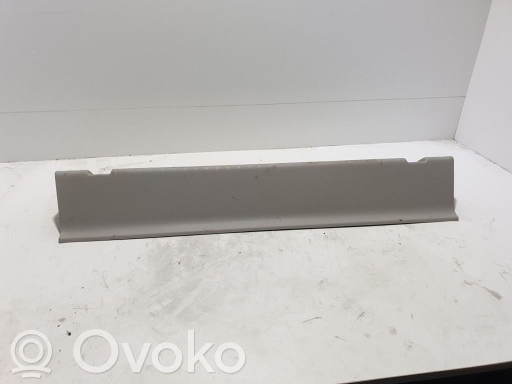 Tailgate trim   5RH96PD2AE