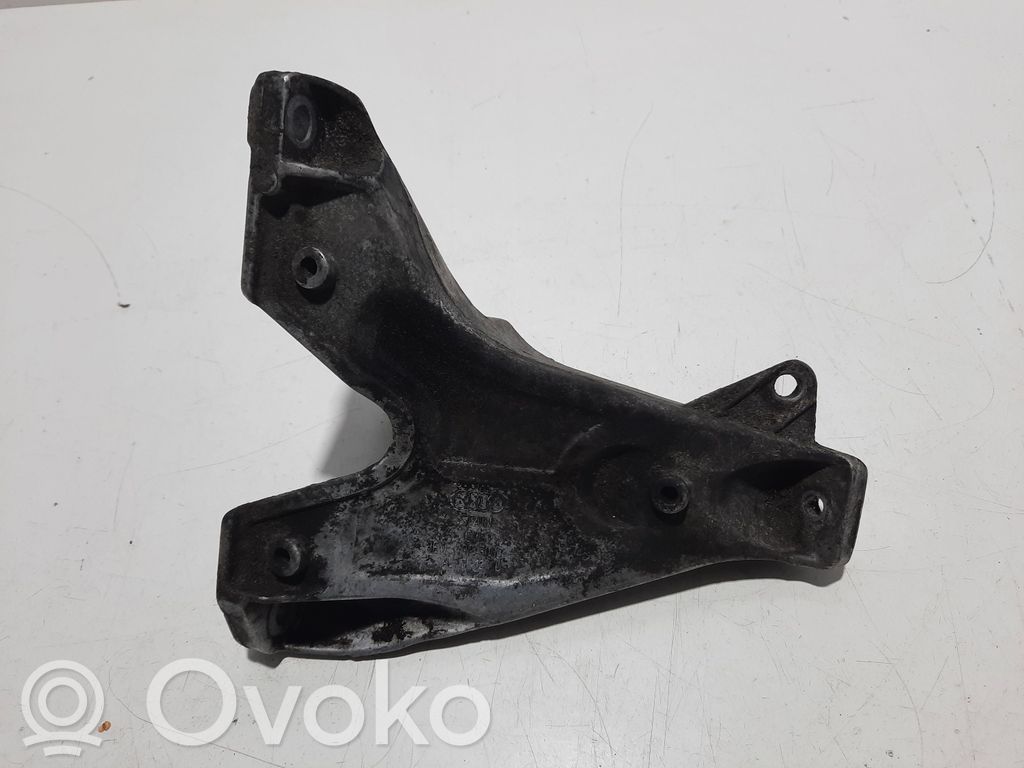Audi A4 S4 B6 8E 8H Engine mounting bracket 