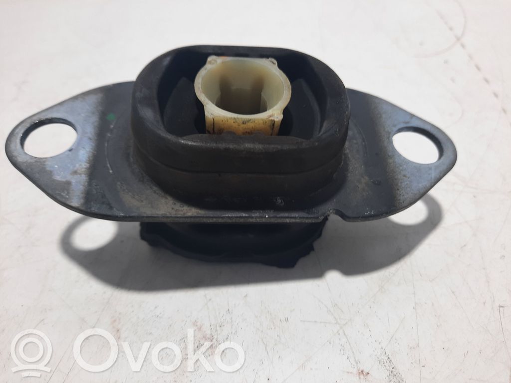 Renault Twingo III Engine mount bracket 
