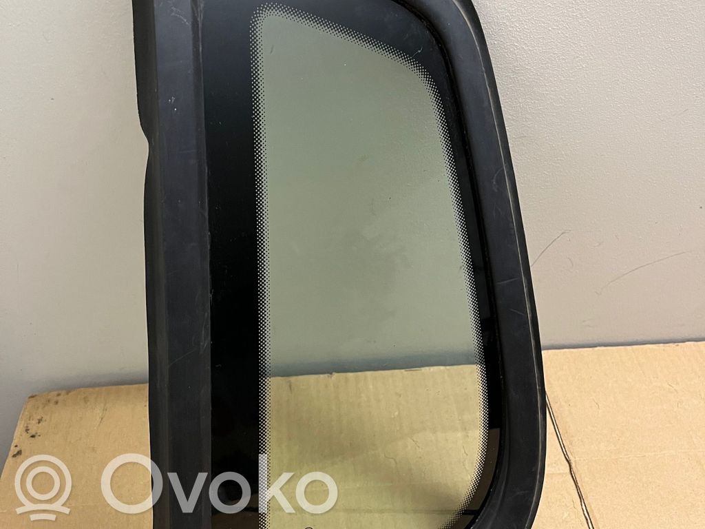 Volkswagen Tiguan Szyba karoseryjna tylna 