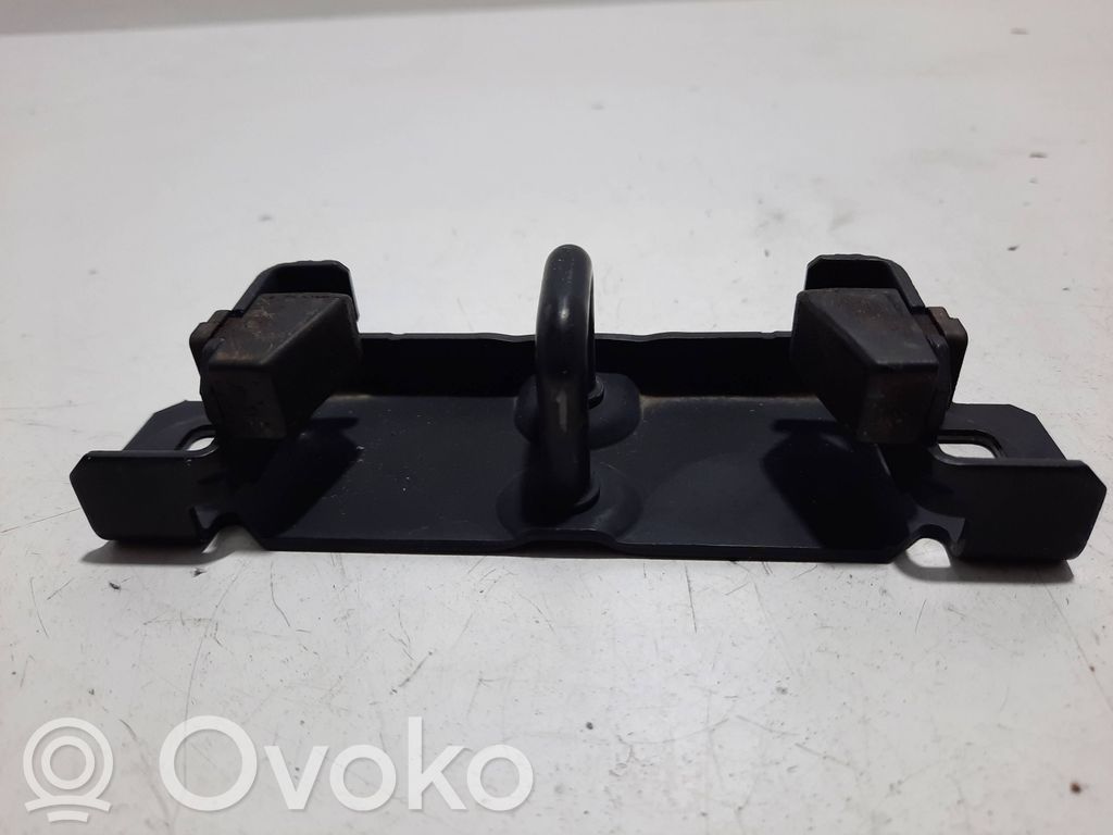 Ford Grand C-MAX Tailgate lock loop/hook striker 