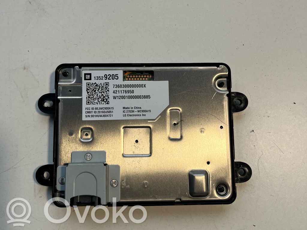 Opel Insignia B Wireless charging module 