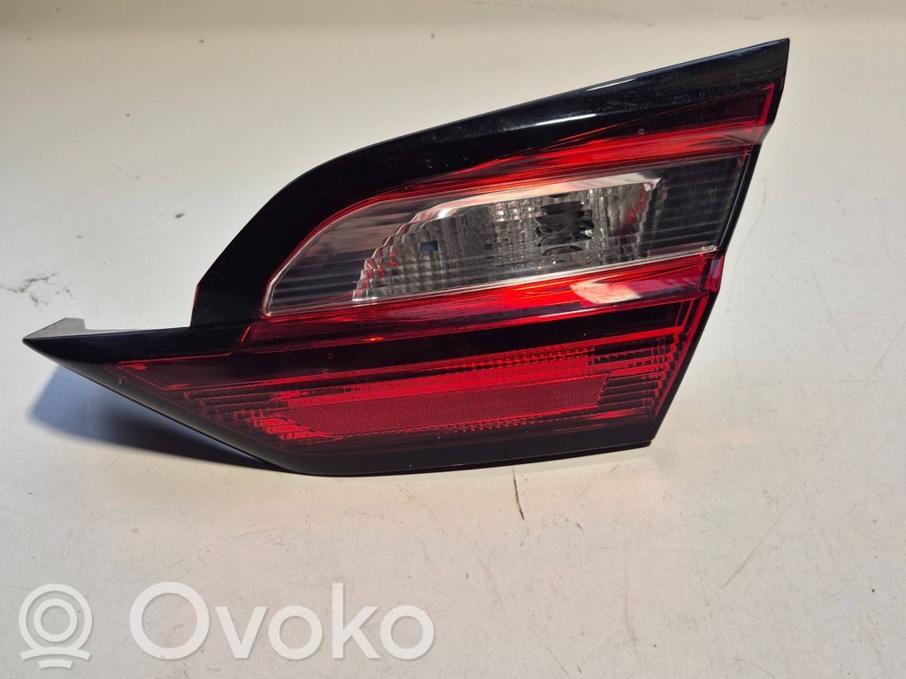 Lampa tylna   N1BB13A602AA,B479MCA