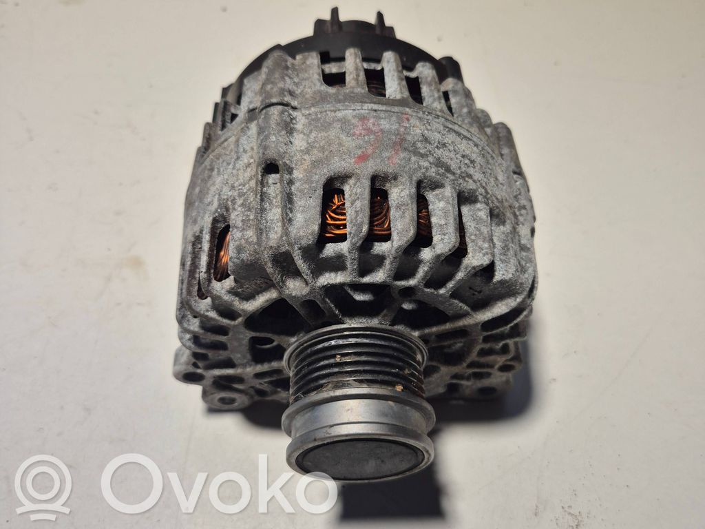 Volkswagen Jetta VII Alternador 