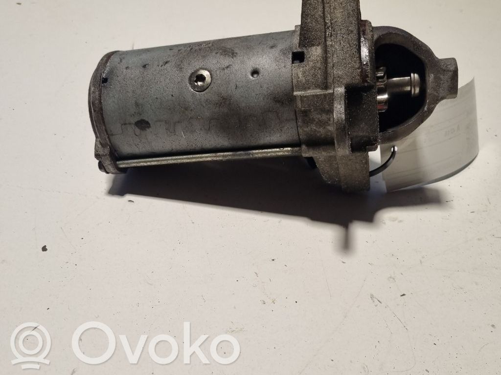 Opel Movano B Starteris 