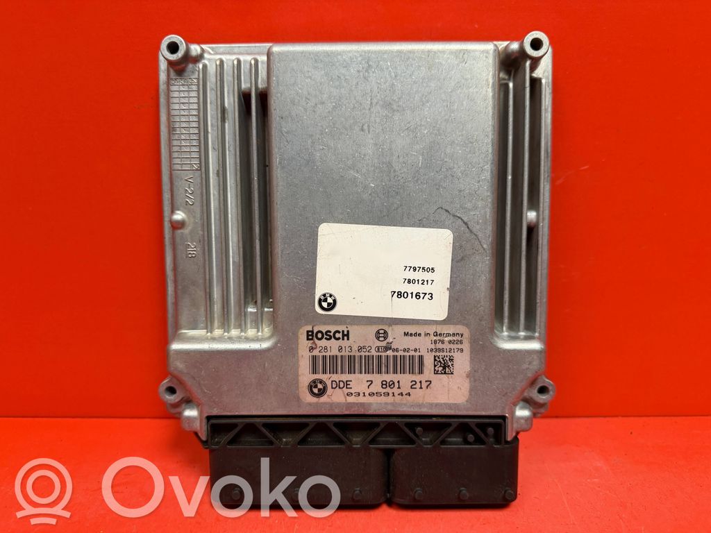 BMW X3 E83 Engine control unit/module 